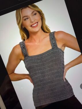 😉 👀 Zenana Seamless Winkle Stone Washed Tank Top - Black